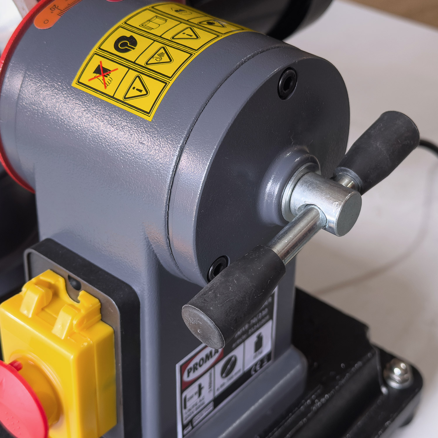 Заточный станок для дисковых пил PROMA JMY8-70/230Фото 9869-05.jpg