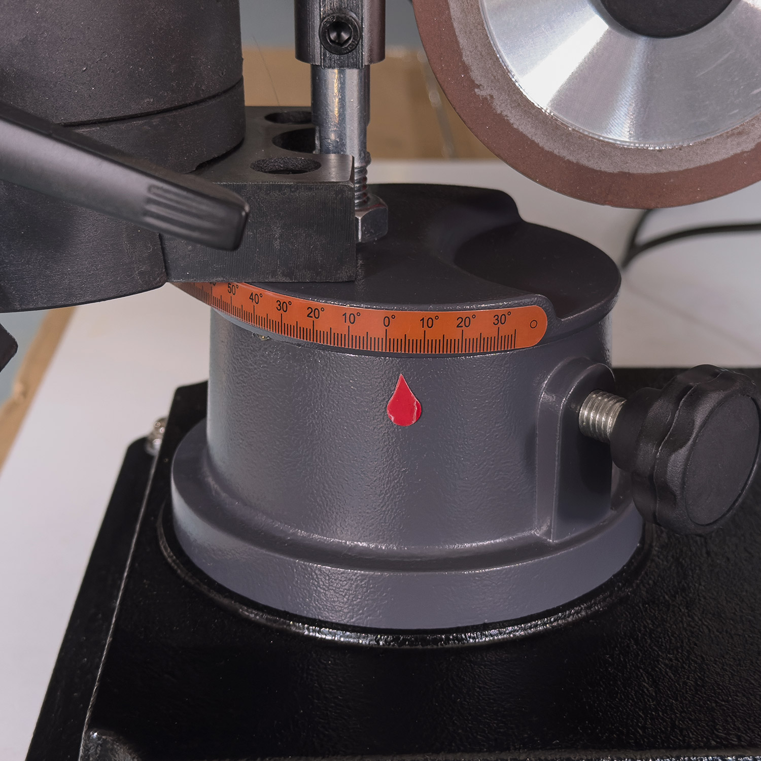 Заточный станок для дисковых пил PROMA JMY8-70/230Фото 9869-06.jpg