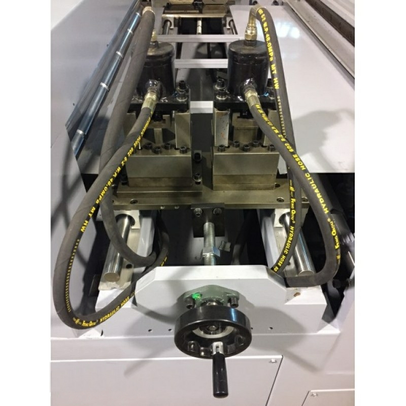 Автоматическая линия по производству прямоугольных воздуховодов Stangroup Machinery АСКВ-1500Фото 9929-06.jpg