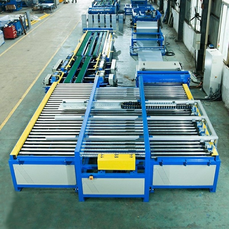 Автоматическая линия для изготовления прямоугольных воздуховодов с интегрированным фланцем ACD-U1300Фото 9930-03.jpg