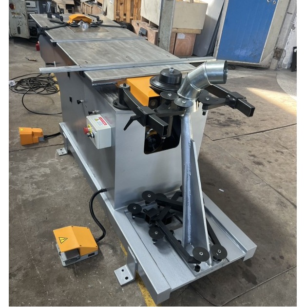 Гидравлический станок для изготовления и сборки сегментных отводов Gorelocker SBEM-1250Фото 9943-03.jpg