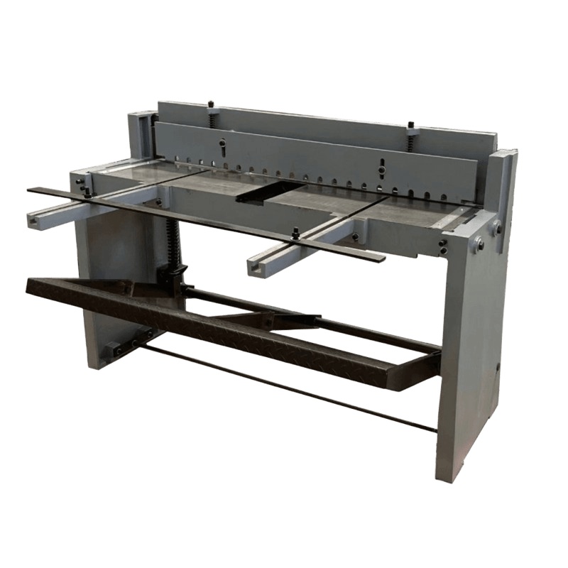 Ручная гильотина с ножным приводом Stangroup Machinery Q01-1.5X1320