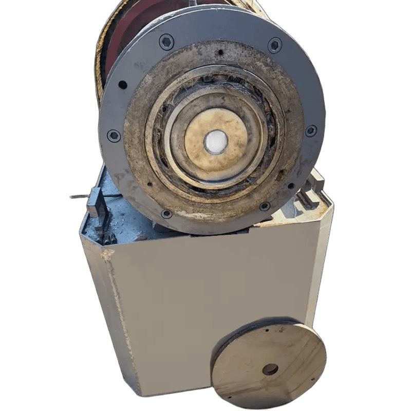 Станок для изготовления конуса из тонкостенной сварной трубы Stangroup Machinery  SGPS-450